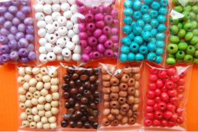 Korálky dřevěné 14 vel.6mm  balení 5g