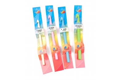 Pletací háček VOGUE plastový 15cm 