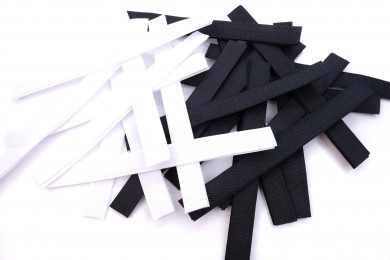 Suchý zip šíře 2cm stříhaný 20cm