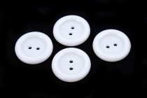 Knoflík kabátový vel. 44 - 27,9mm bílý