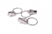 Záclonový kovový kroužek s klipem